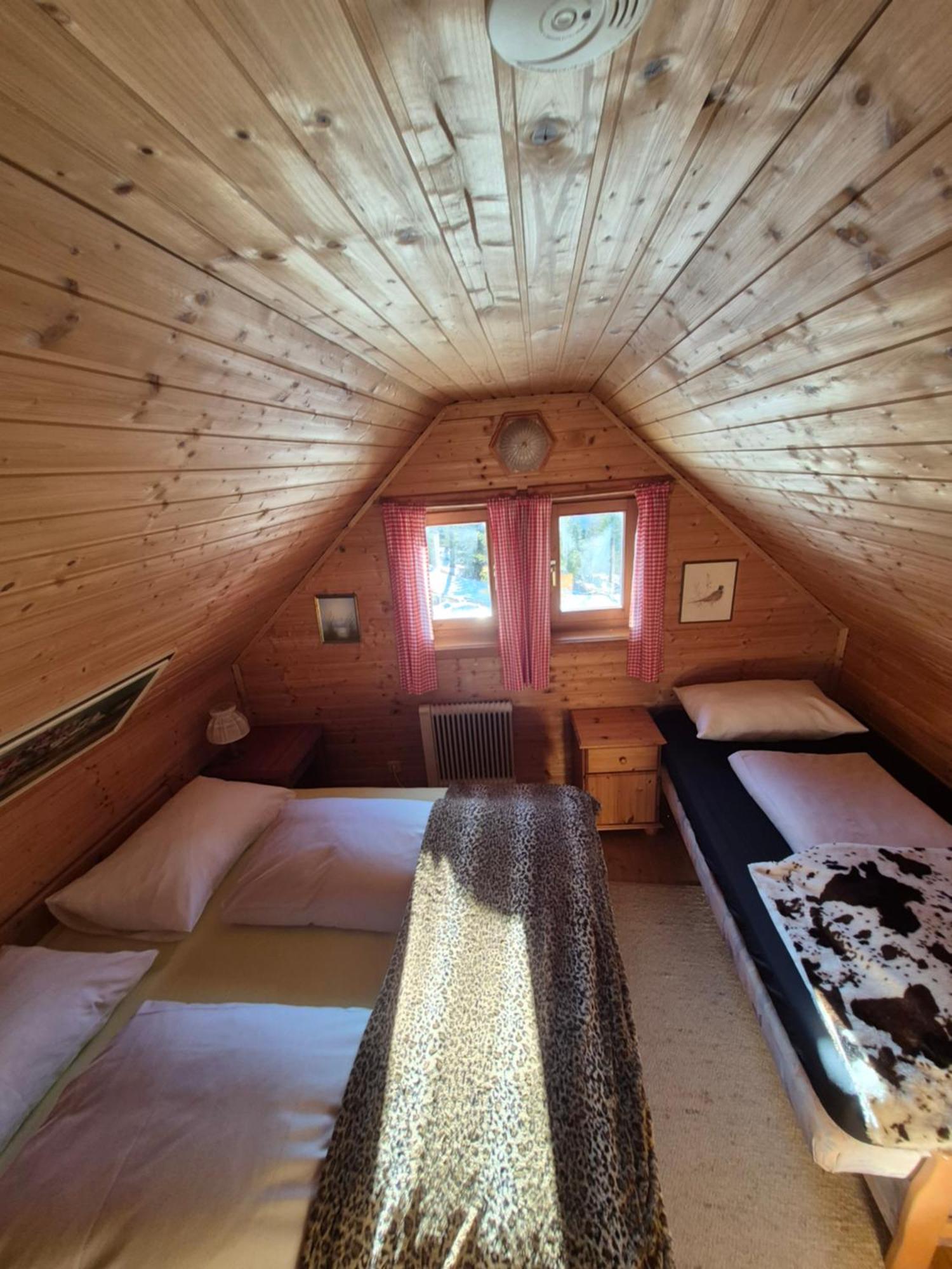 Bergheim Schmidt, Almhuetten Im Wald Appartments An Der Piste Alpine Huts In Forrest Appartments Near Slope Turracher Hohe Rom bilde