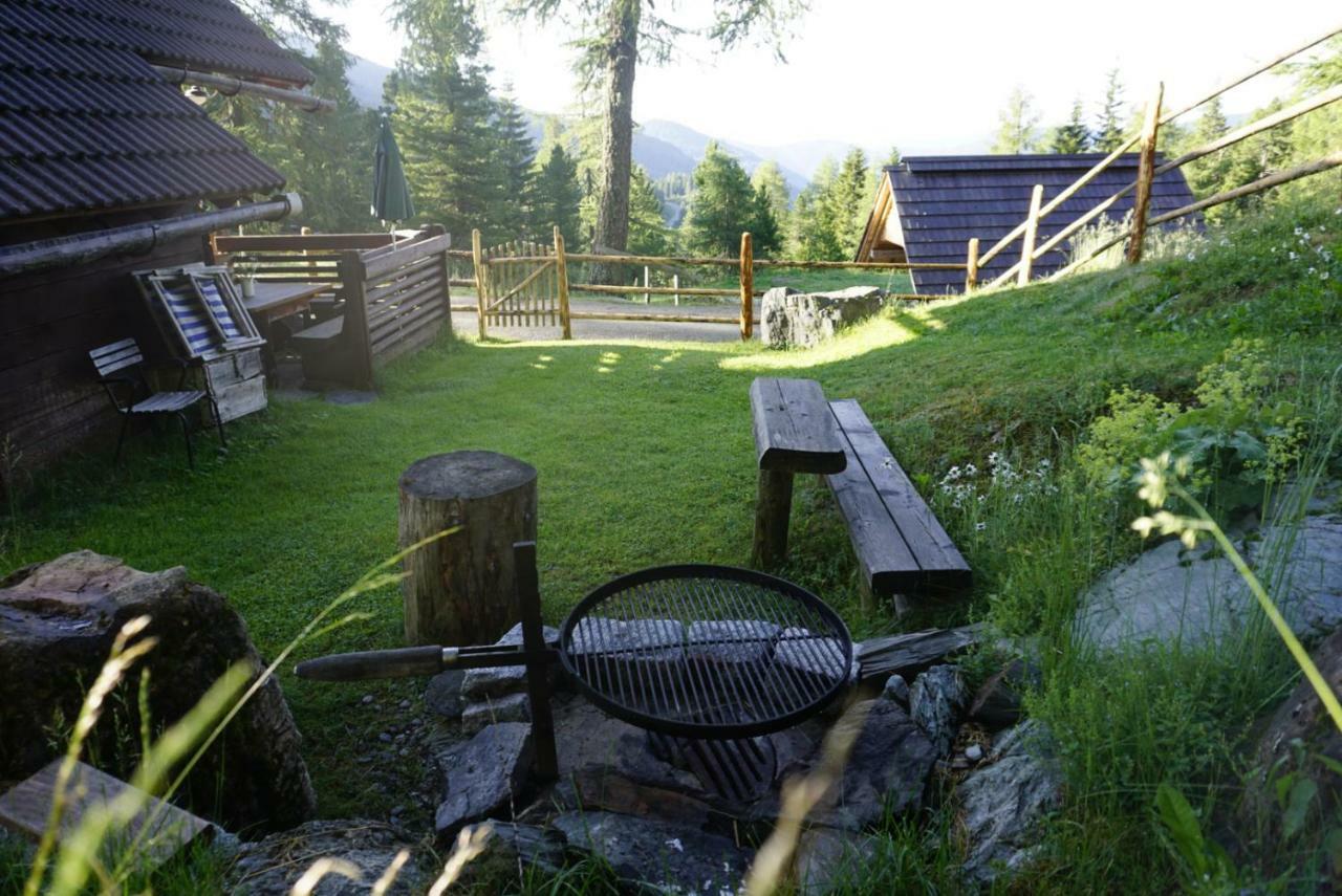 Bergheim Schmidt, Almhuetten Im Wald Appartments An Der Piste Alpine Huts In Forrest Appartments Near Slope Turracher Hohe Eksteriør bilde